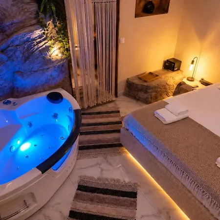Apartment Ethnic Cave *